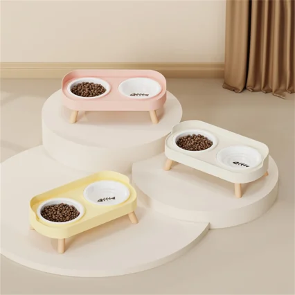 Adjustable Height Pet Feeder